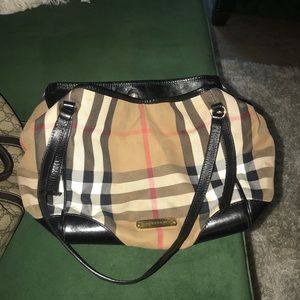 Burberry Authentic handbag